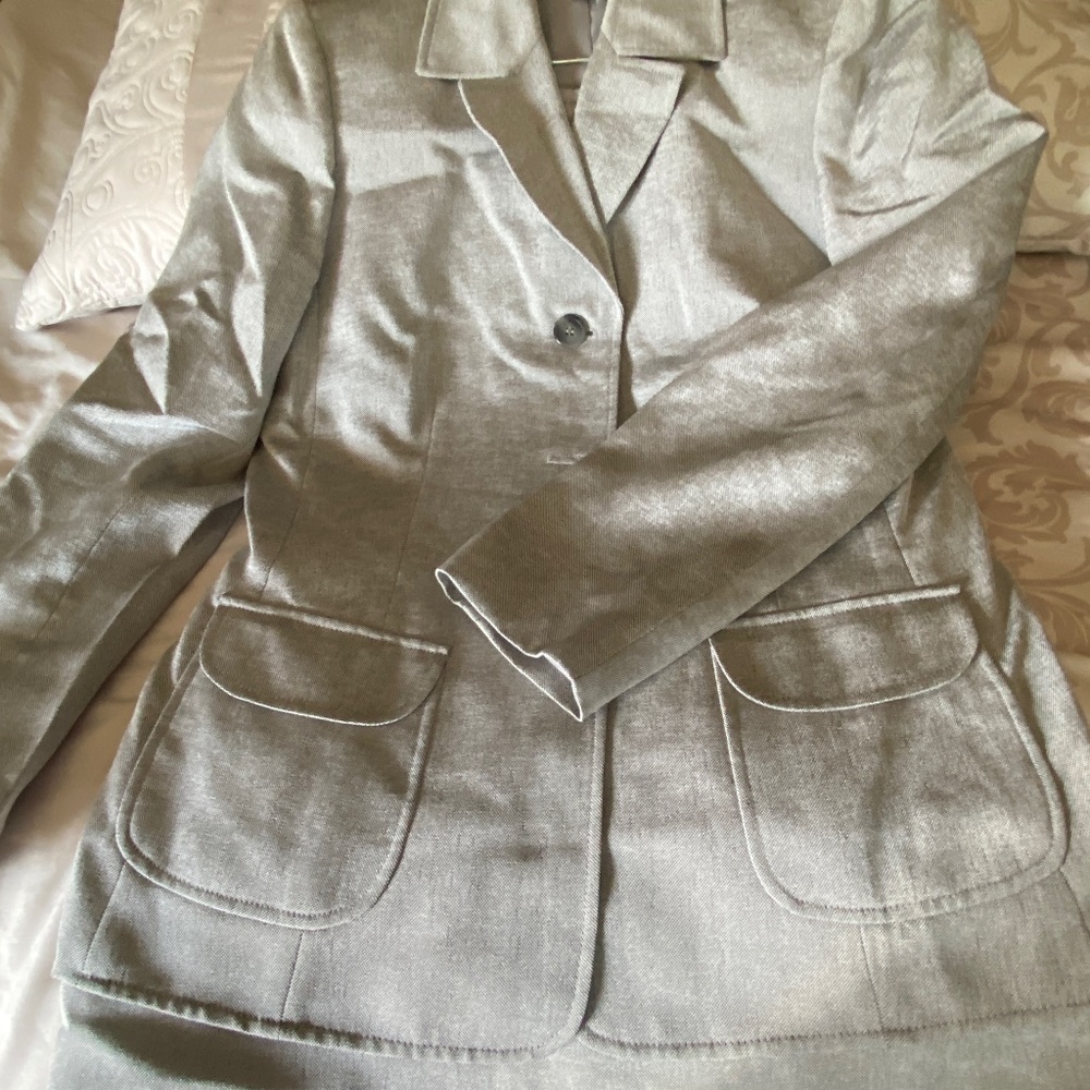 Evan-Picone Suit